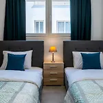 Blueberry 2-bedroom In شقة